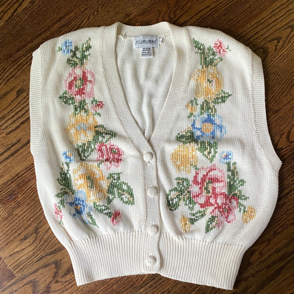 Vintage J H Collectibles Cream Floral Button-Up Sweater Vest